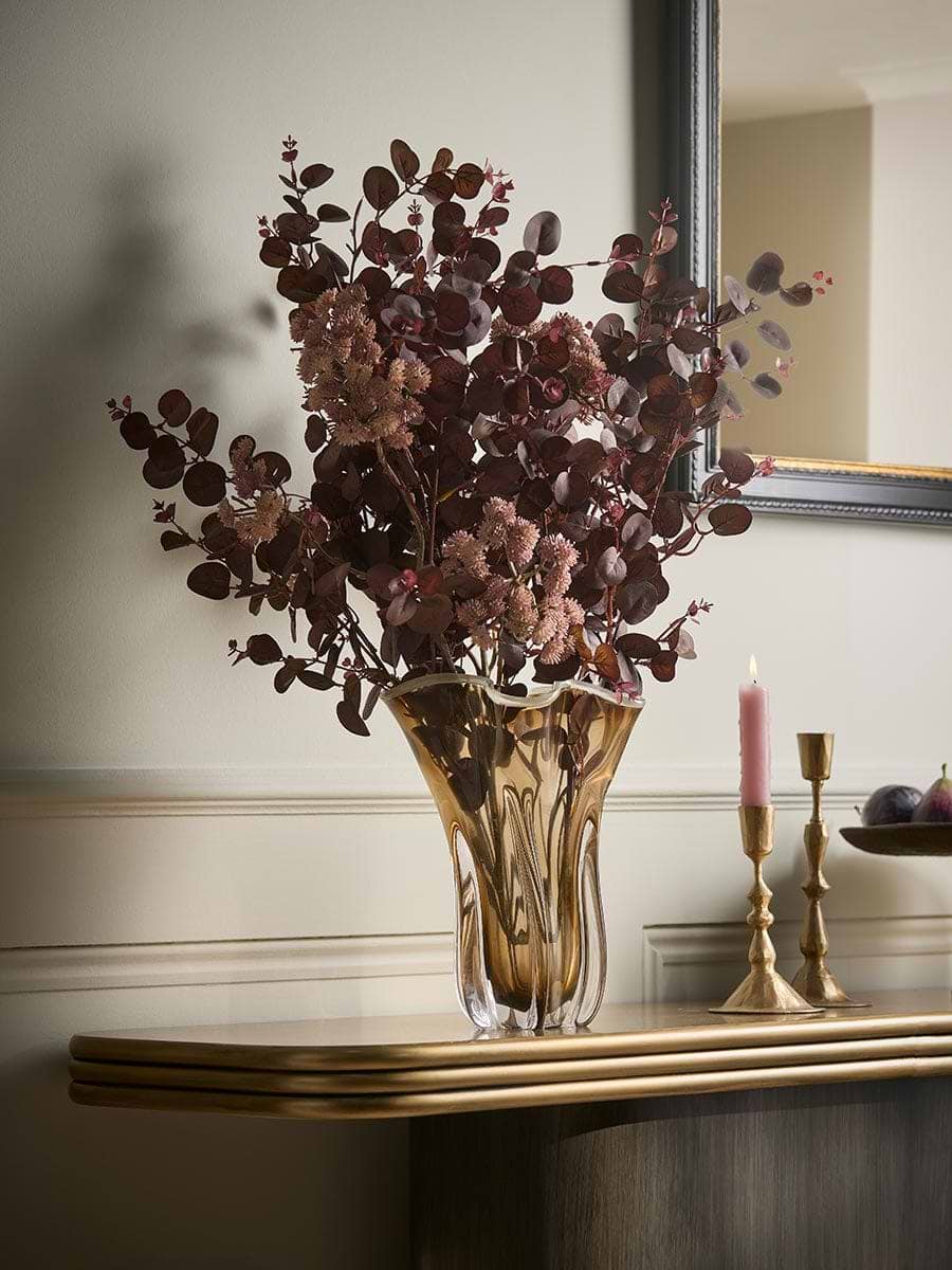 Wavy Edge Vase