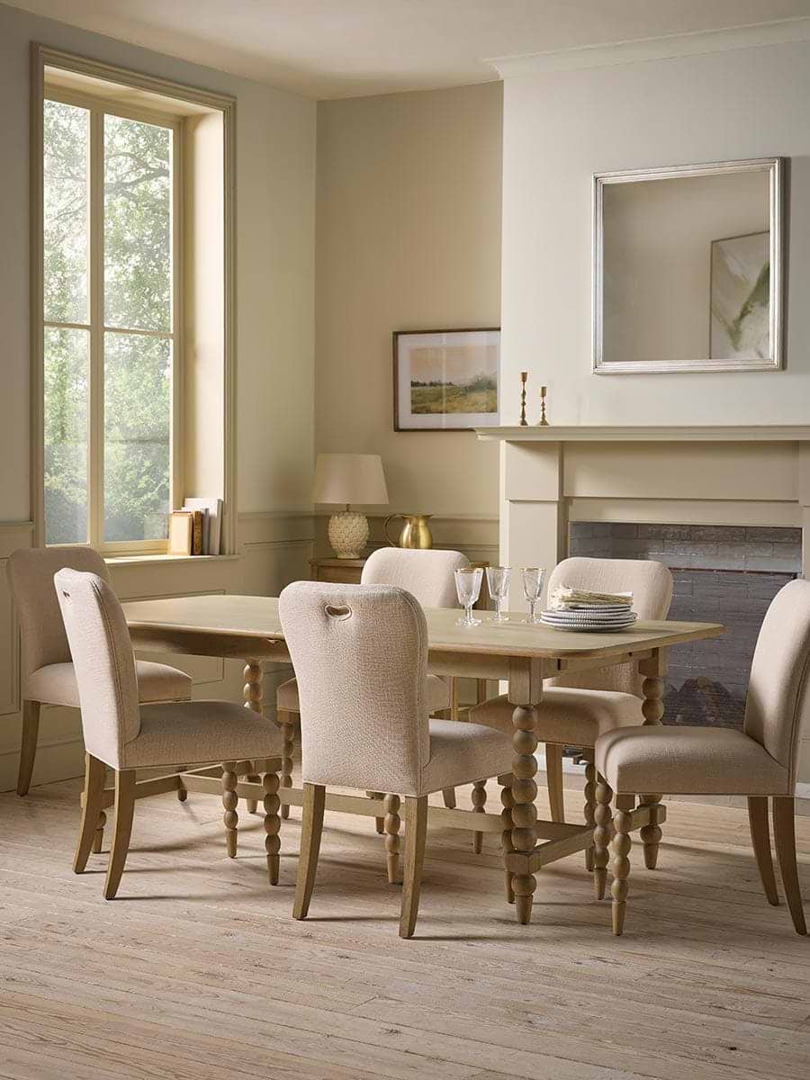Namur Extendable Rectangle Dining Table - 6 to 8 Seater