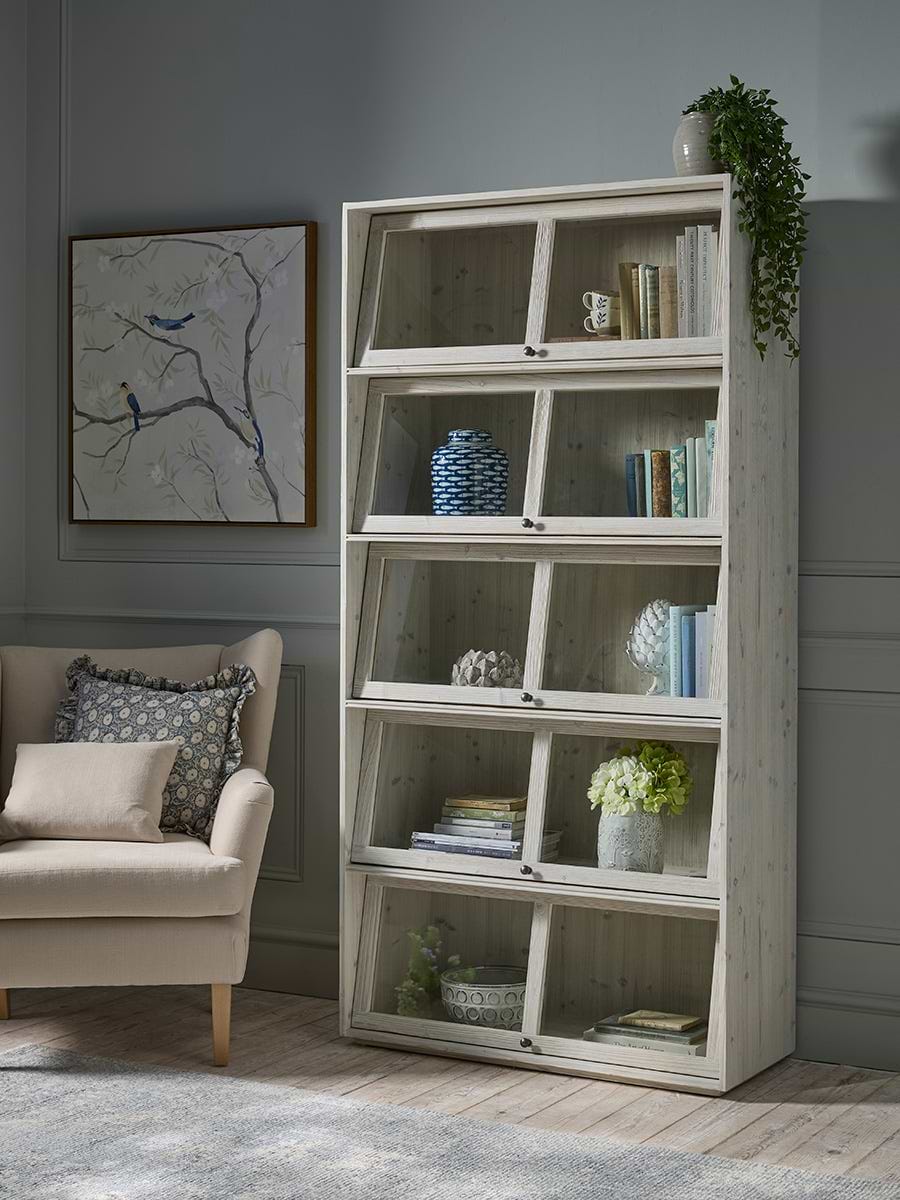 Holsted Display Cabinet