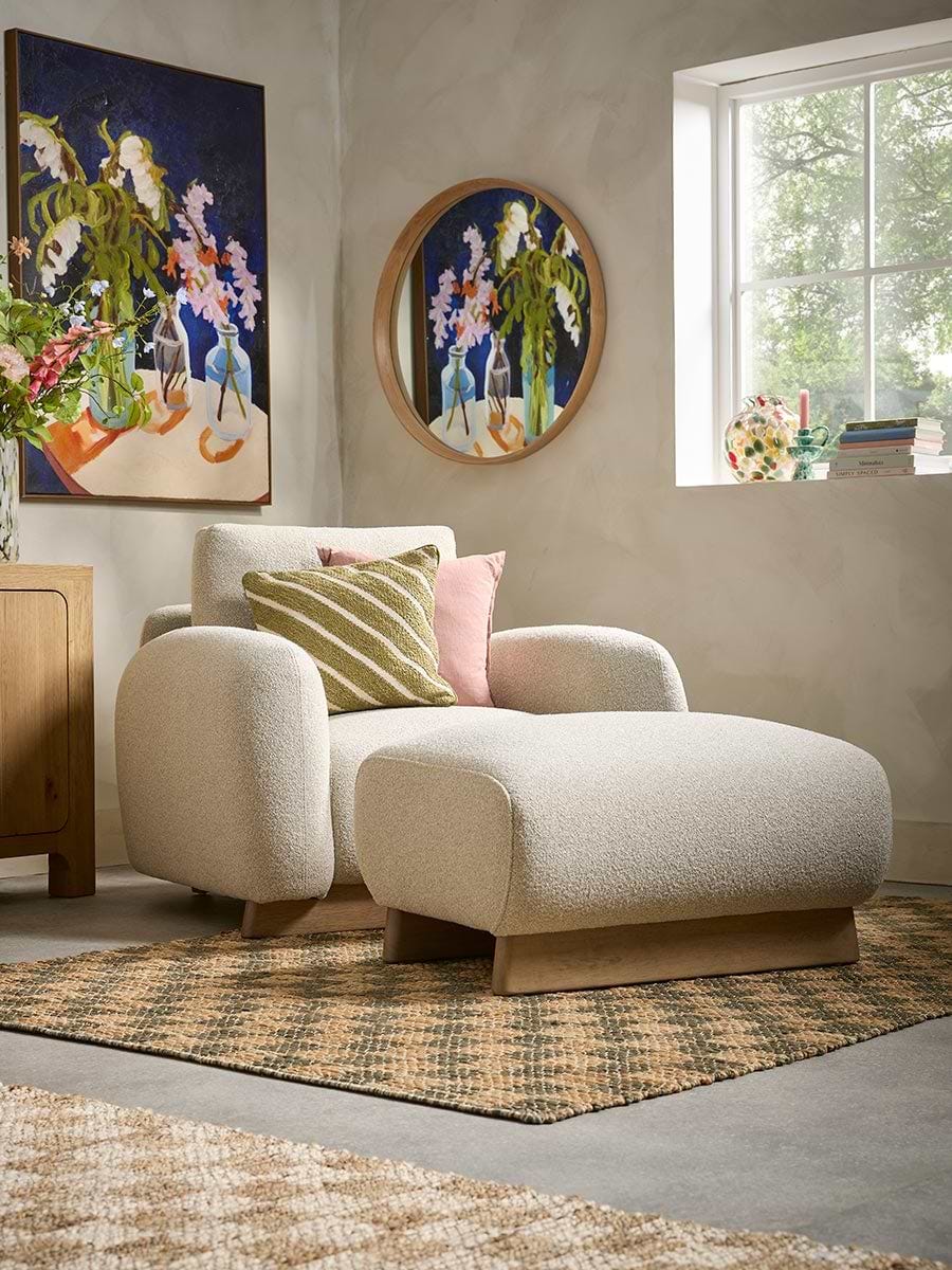Nina Armchair