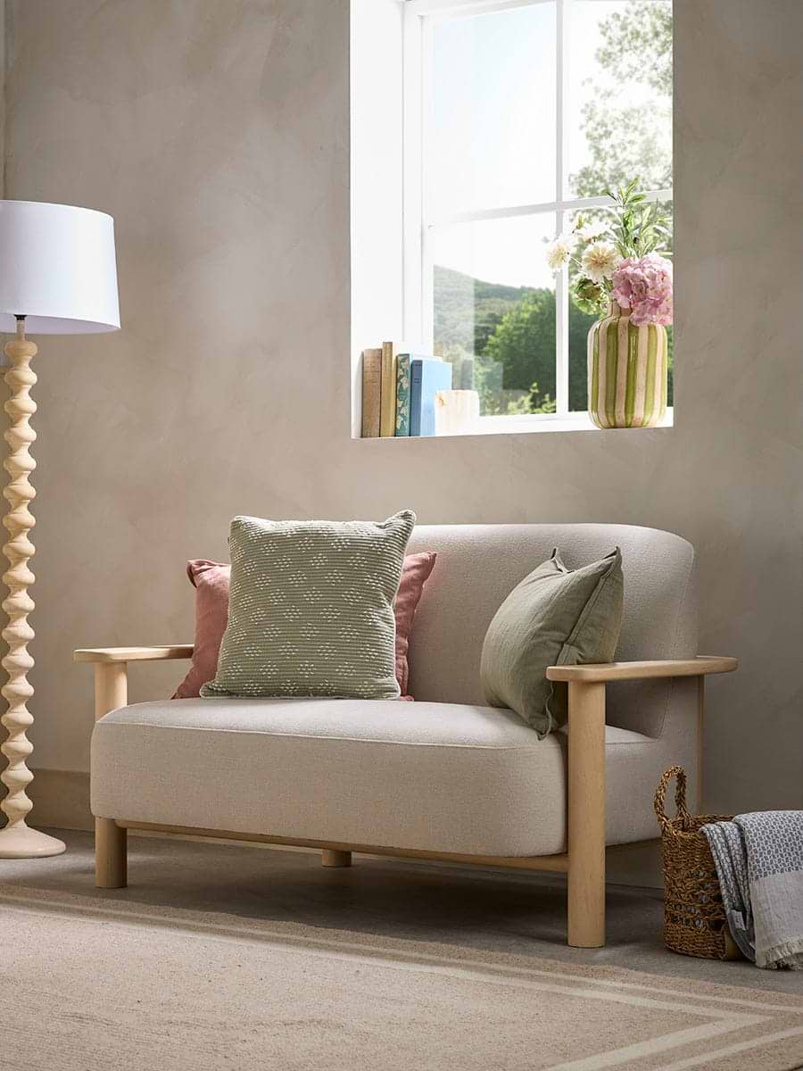 Leyla Sofa