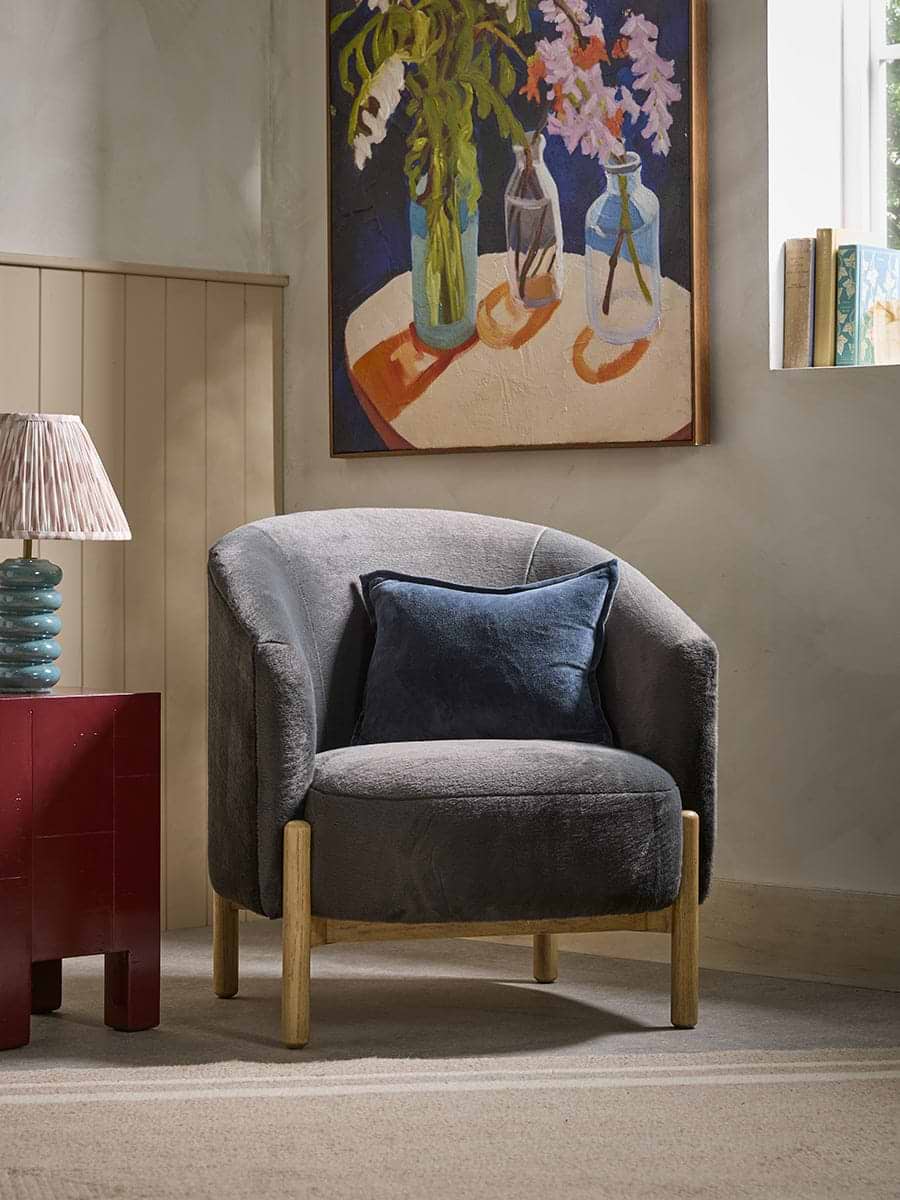 Ottowa Armchair - Faux Fur
