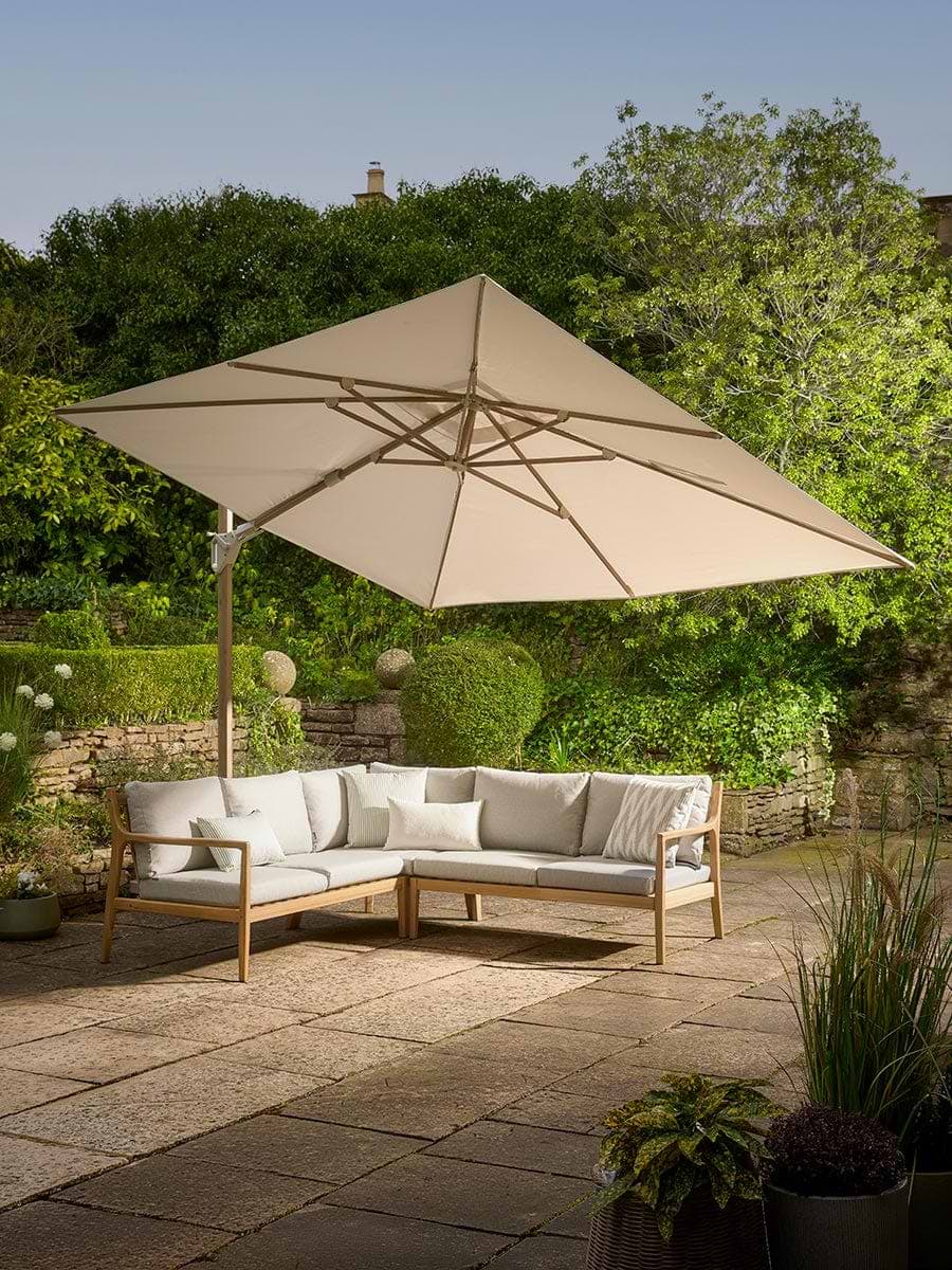 The Ultimate Landscape Rectangular Cantilever | Cox & Cox