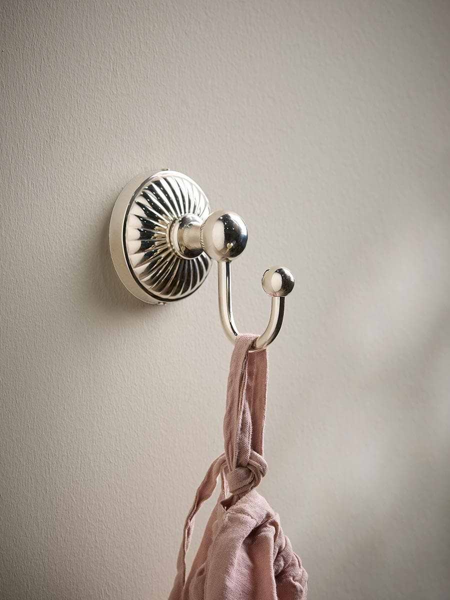 Brass Scalloped Hook