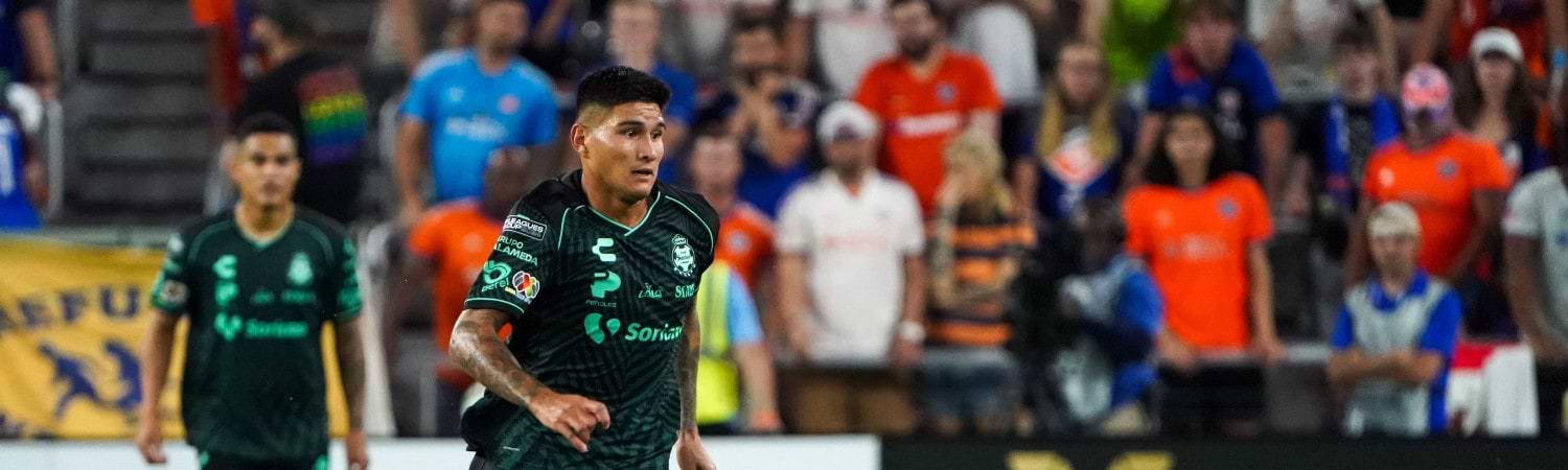 Pumas UNAM vs Santos Laguna