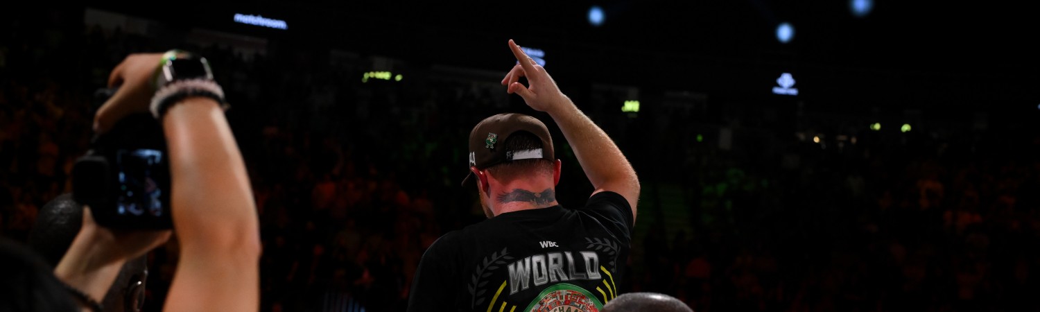 Canelo cambia sede proxima pelea 2025