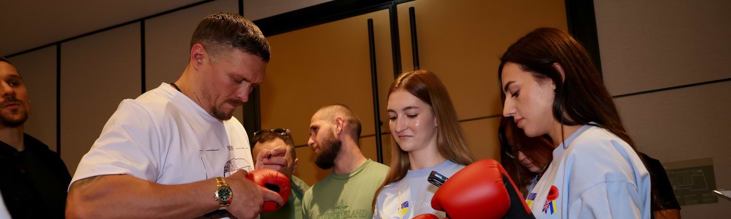 Usyk va por Trilogía con Fury 2026