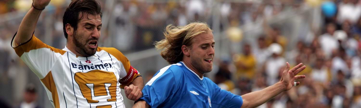Pumas en 2004 bicampeon