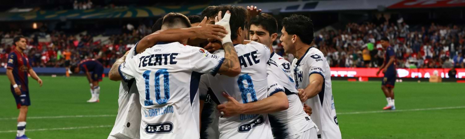 Rayados vs Chivas de liga mx
