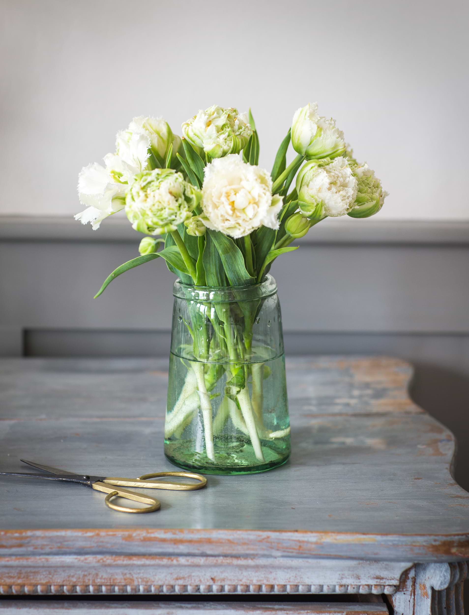 Vernham Recycled Glass Tulip Vase | Garden Trading