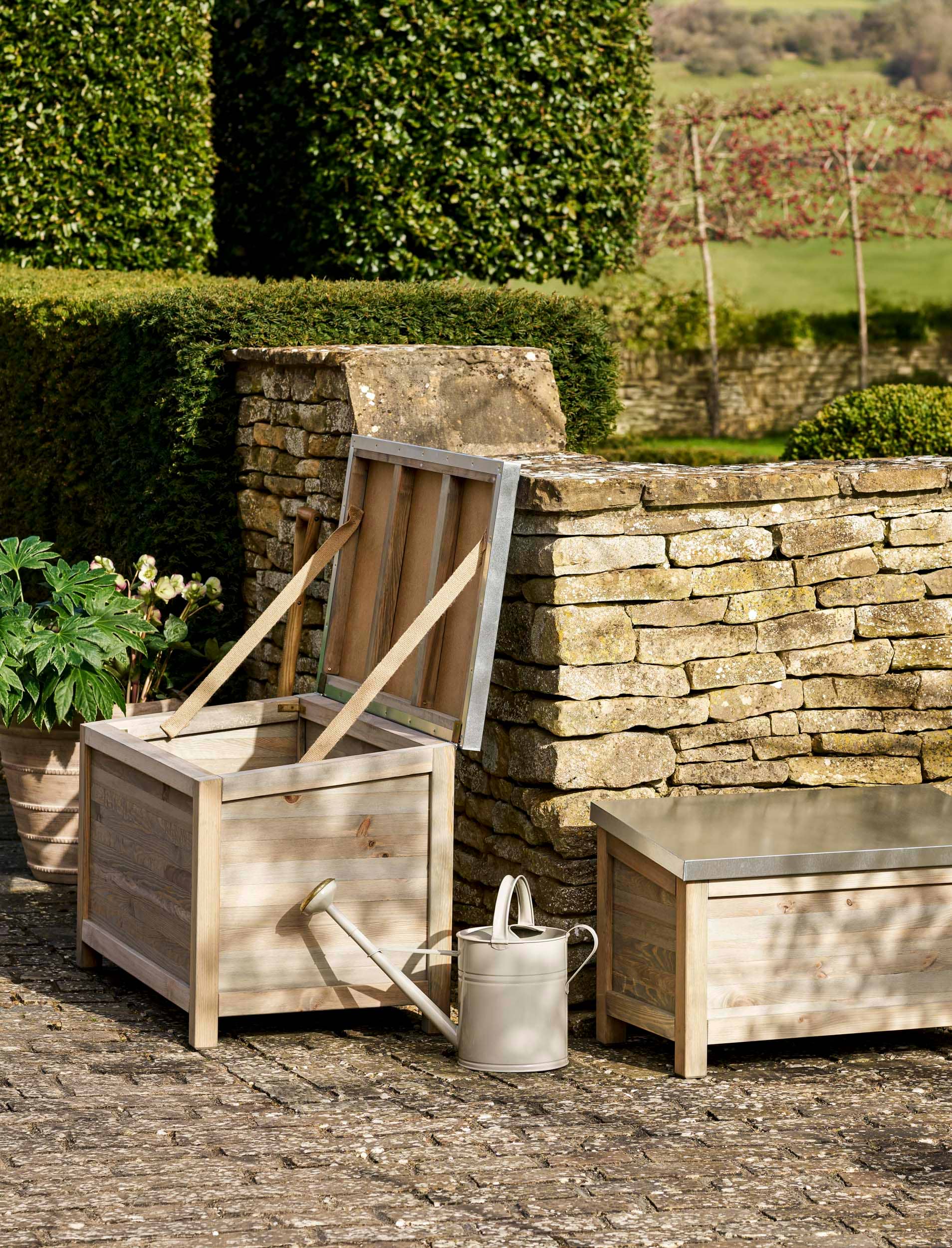 Aldsworth Outdoor Storage Box - Spruce, Natural, Large