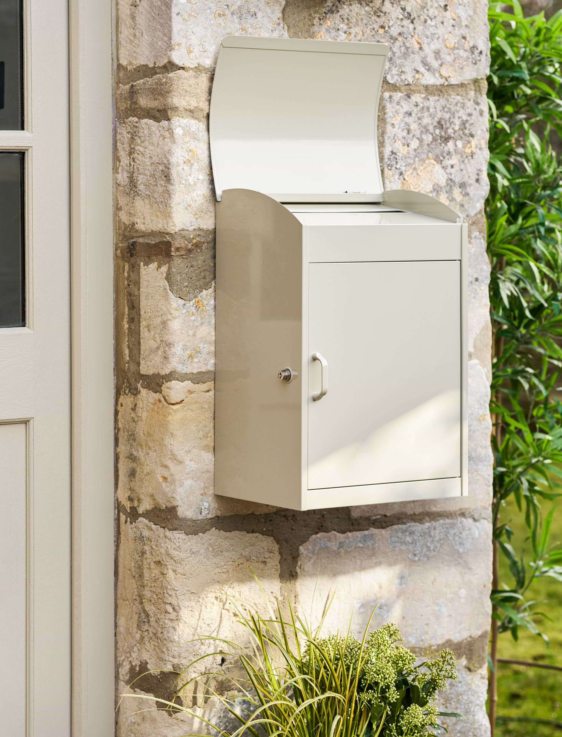 Stowe Parcel Box - Steel, Clay | Garden Trading
