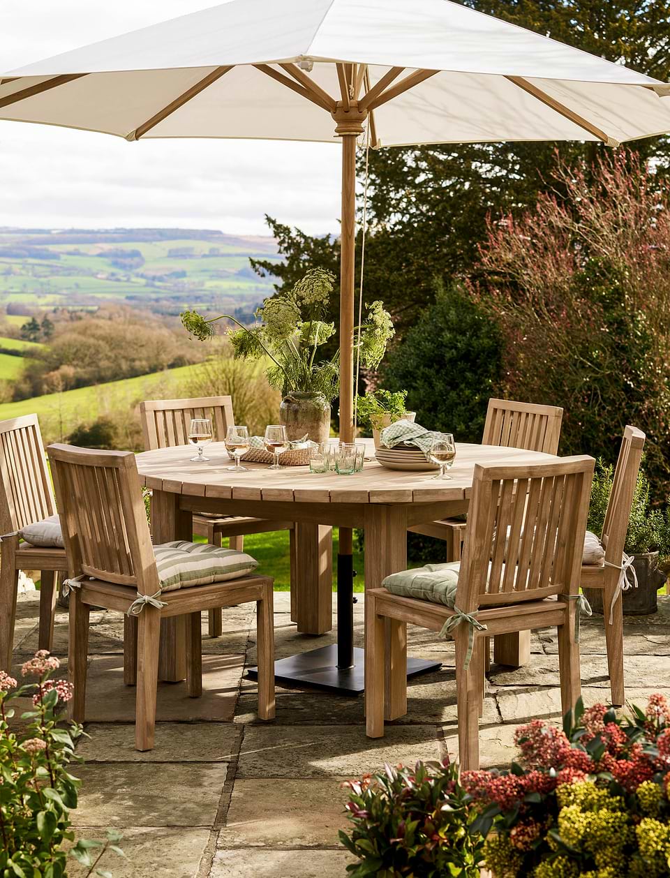 Porthallow Round Dining Table Large Natural