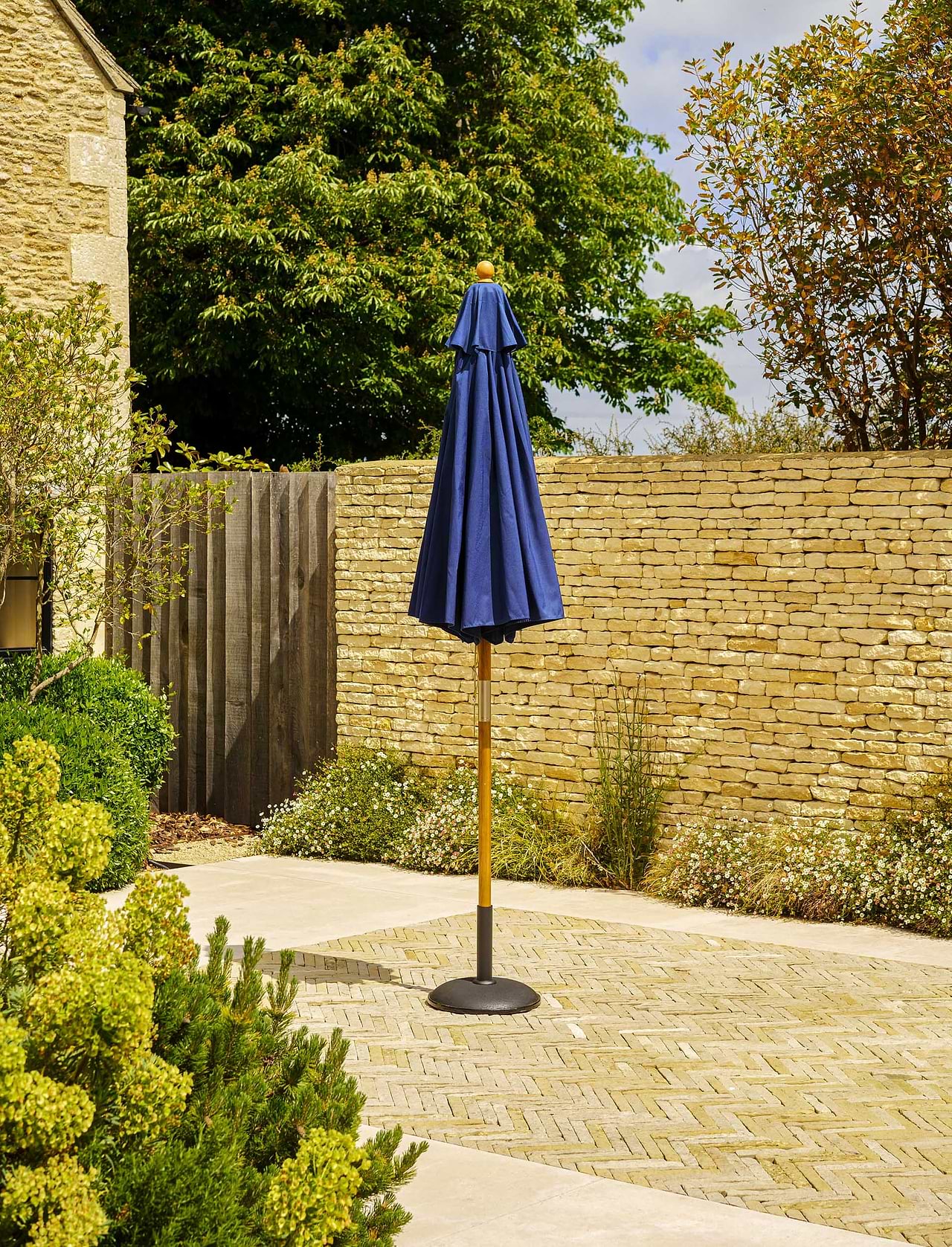 Maypole Parasole Universale Per Camper E Roulotte - Blu, 250x250x250 Cm, UPF 50+, Adatto A Binari Da 4/6mm, Ombreggiante - 3