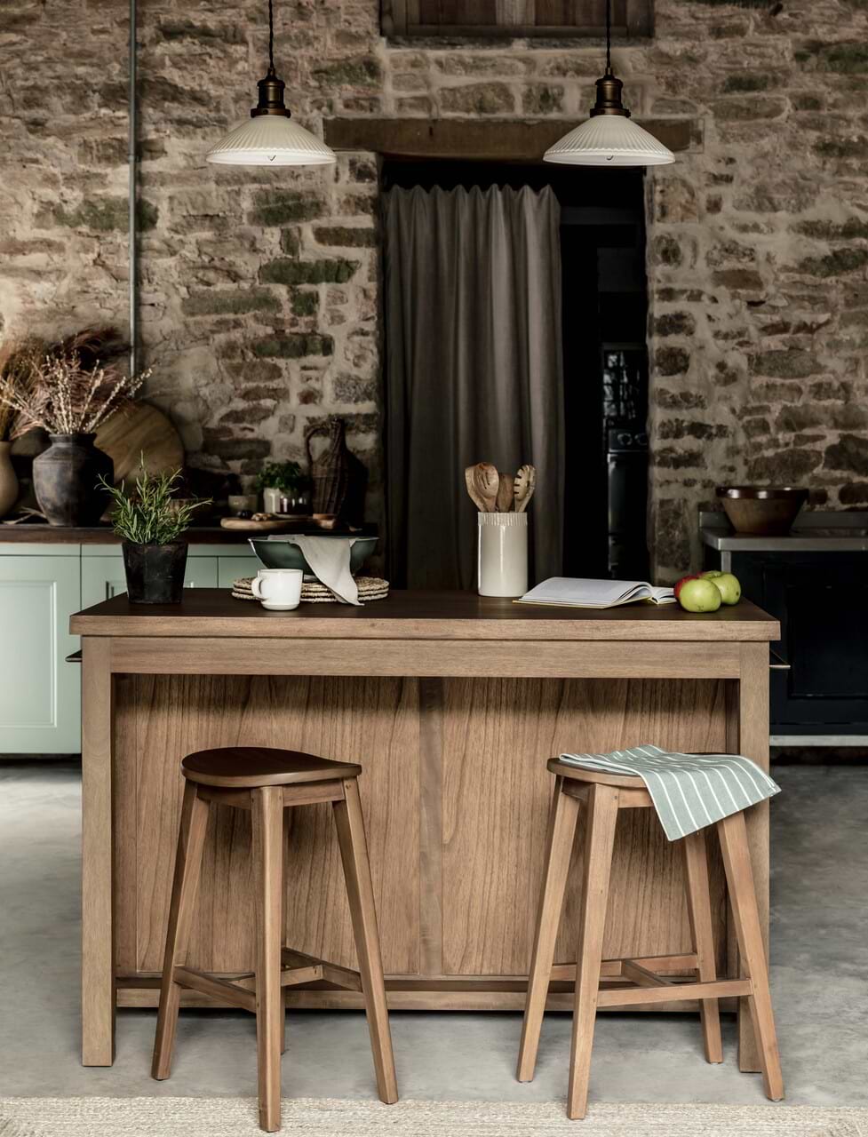 How High is a Kitchen Island: Expert Design Tips