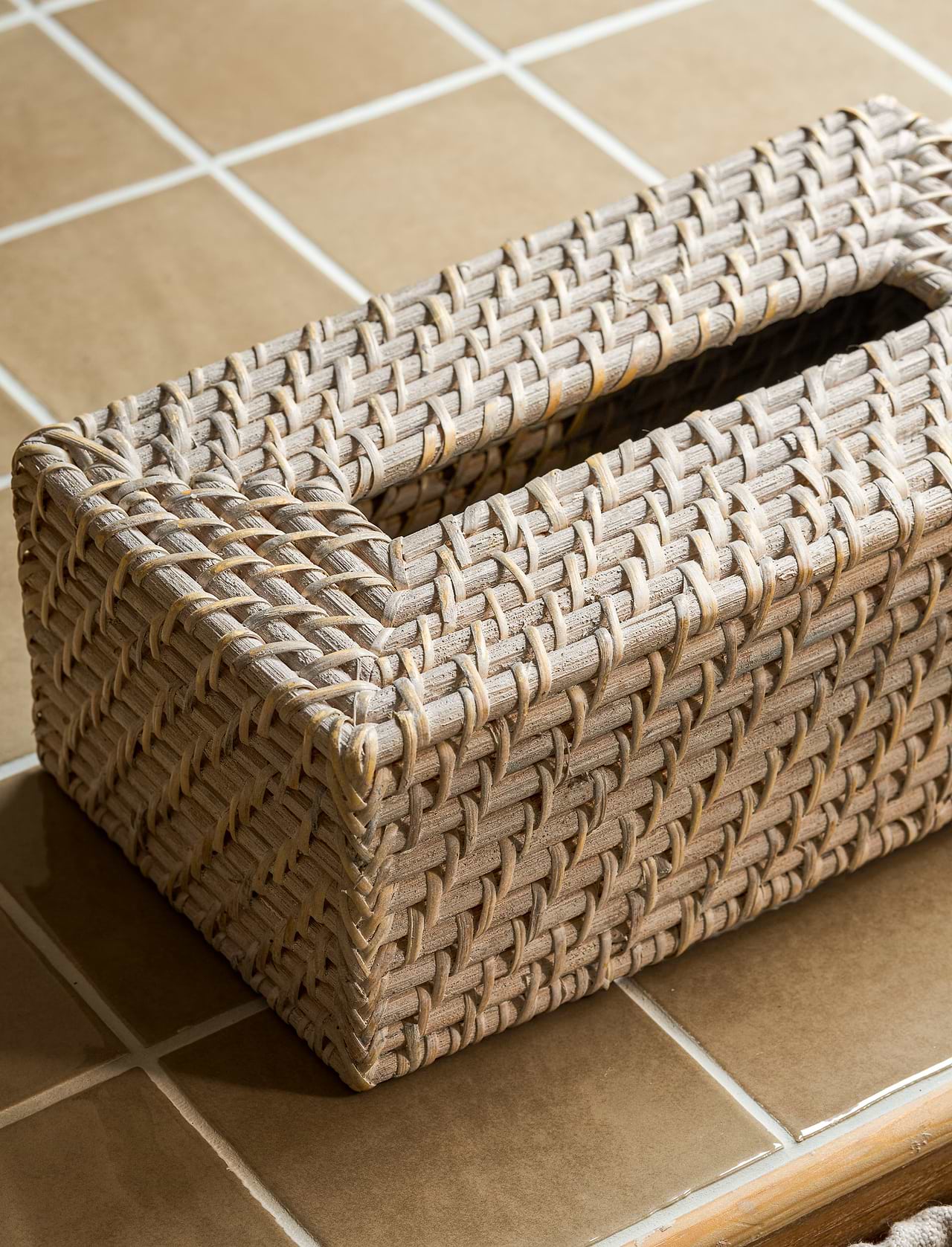 Kassatex Rattan Tissue Holder – Gewebter Rattan-Tissue-Boxenhalter Aus Porzellan