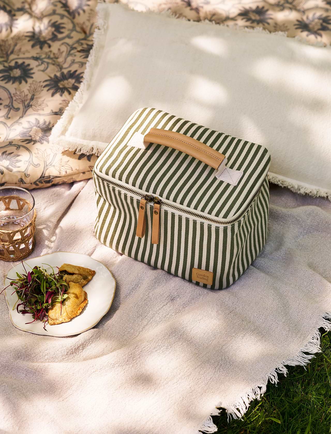 Kimmeridge Square Lunch Bag Moss Green Garden Trading