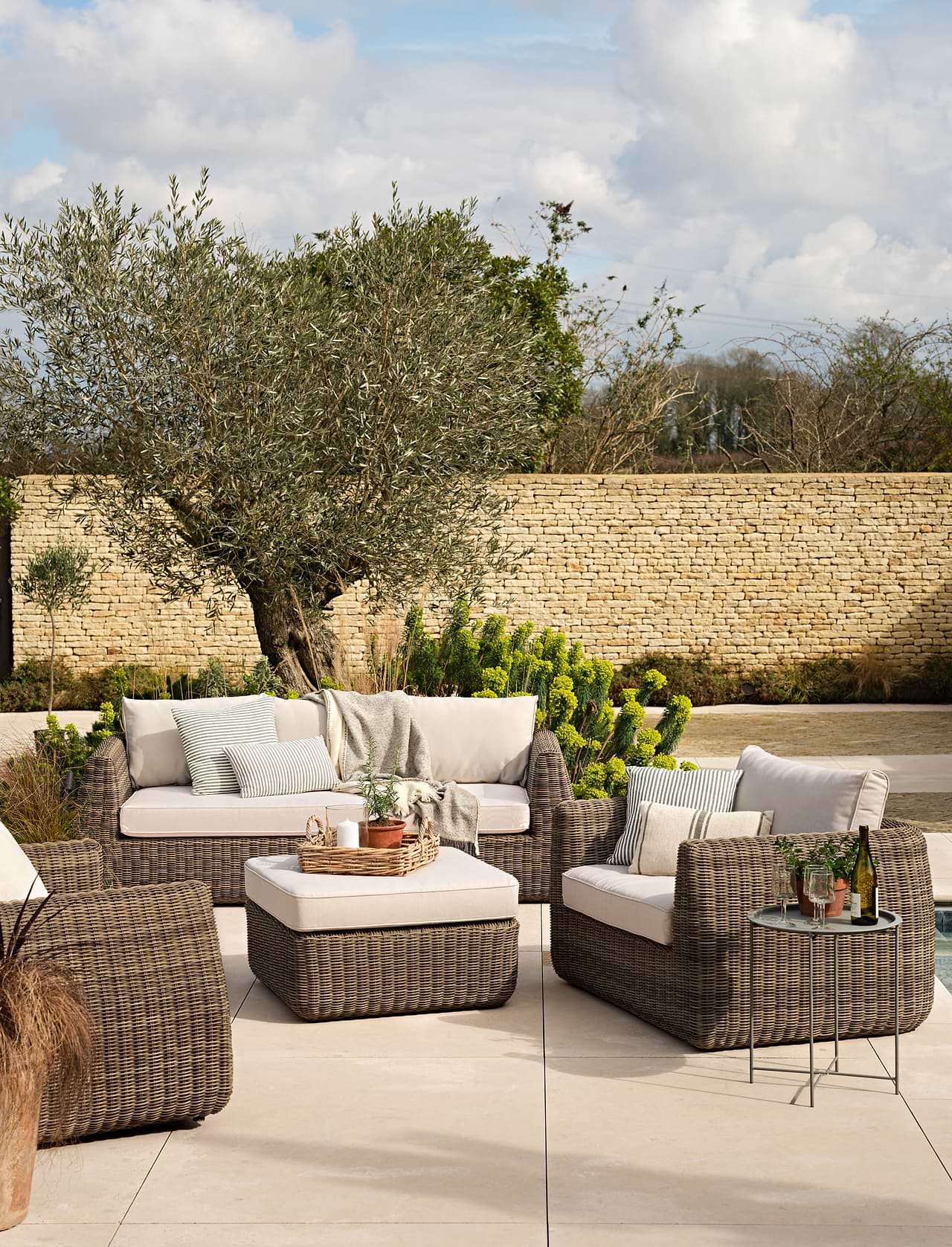 Outdoor Lounge Evre Rattan Garden Set Furniture Set Rattan Garden