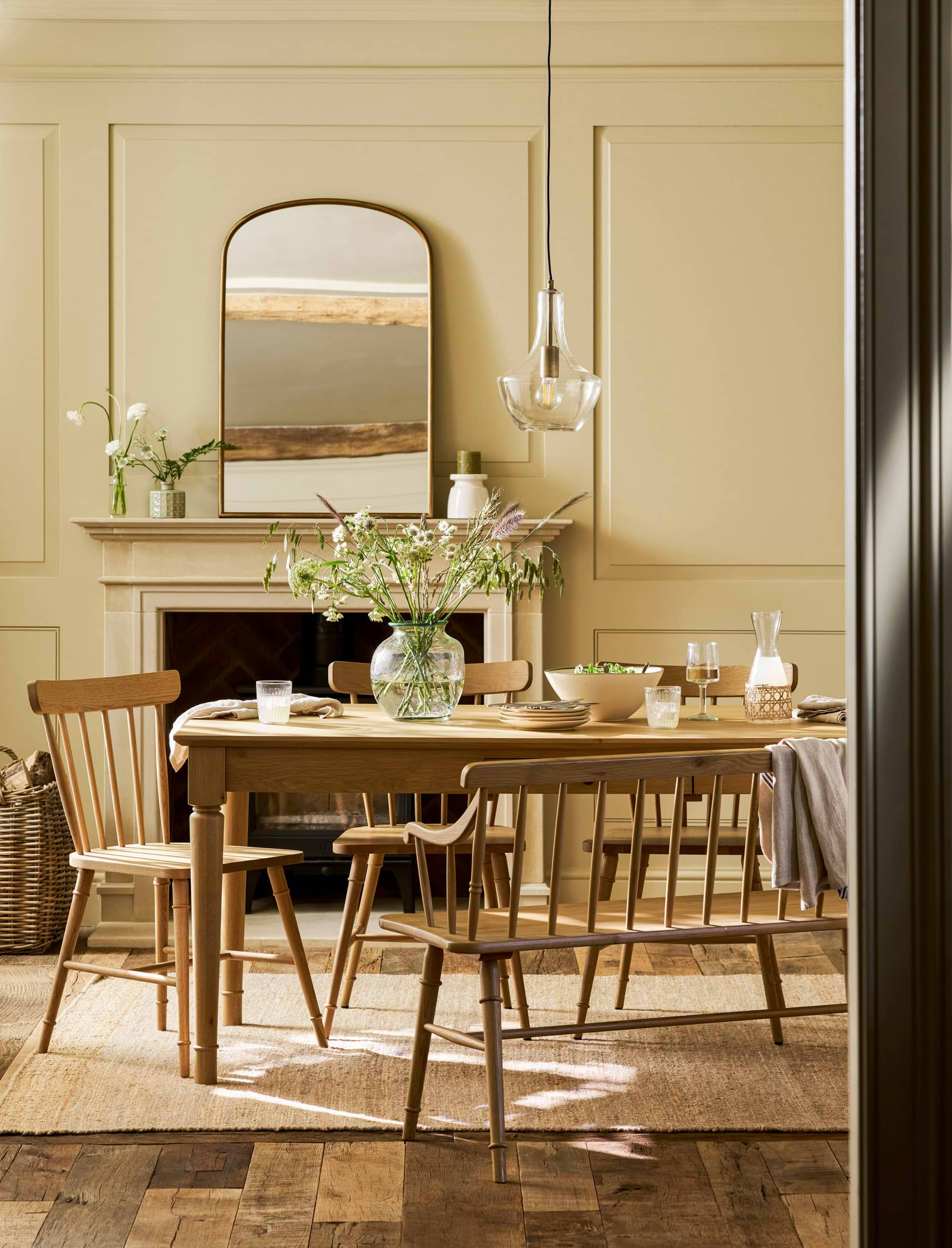 Oakworth Dining Table - Oak Wood, Natural | Garden Trading