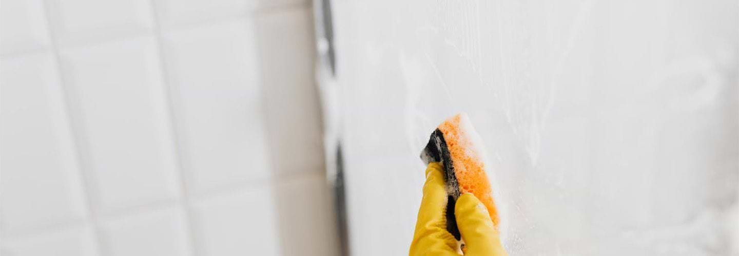 hardnekkige kalk verwijderen douchecabine schoonmaken