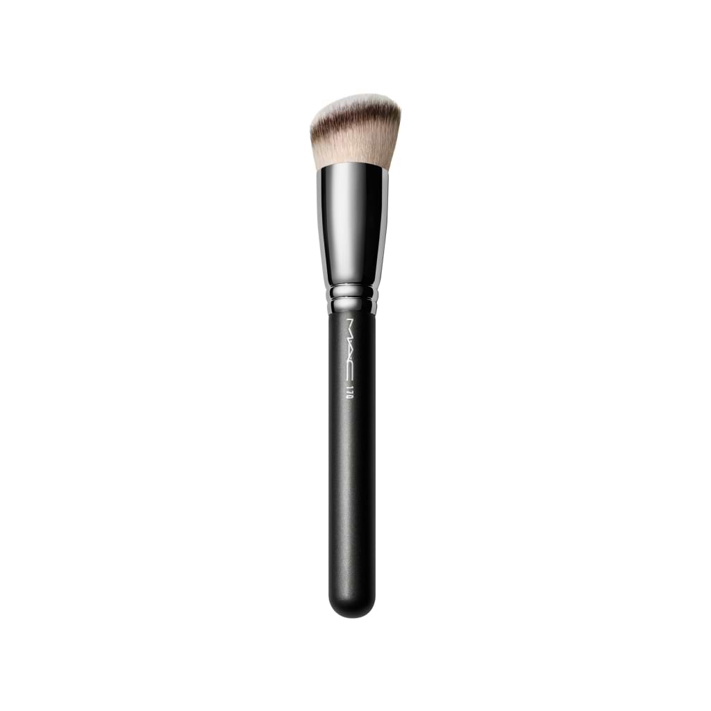 MAC 170 Synthetic Rounded Slant Brush - MAC - Duty Free