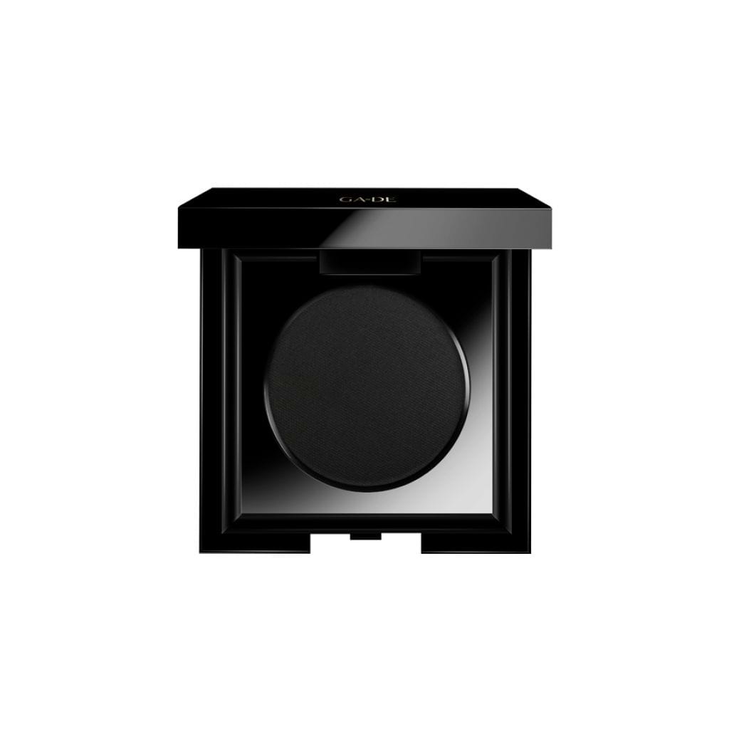 GA-DE Velveteen Matte Eyeshadow - GA-DE - Duty Free - צללית קומפקצללית קומפקטית בגימור מט קטיפתי להצללה, תיחום והדגשה של העיניים. מרקמה העדין והנעים למגע מאפשר מריחה נוחה ואחידה, ומתמזג עם העפעפיים באופן מושלם