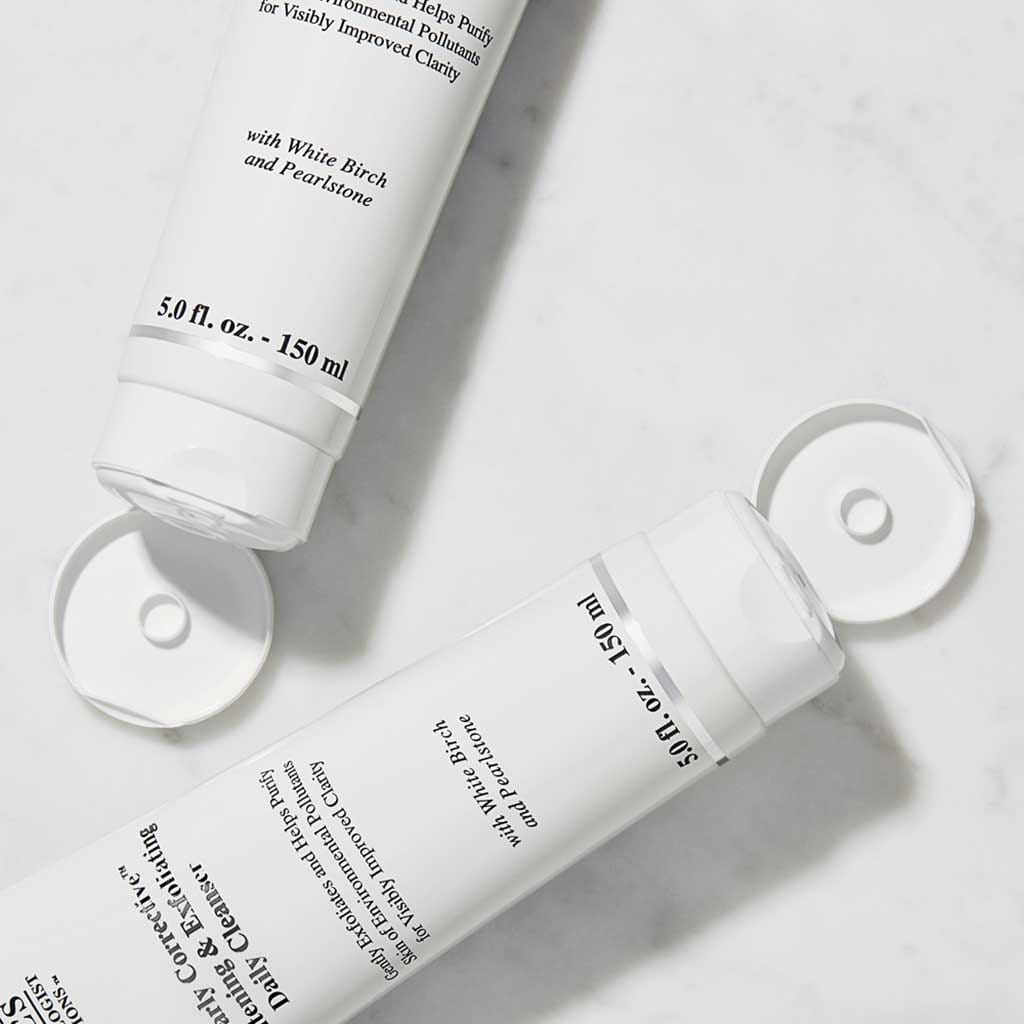 Kiehl's Clear Corrective Exfoliator Cleanser 150ml - KIEHLS - Duty Free