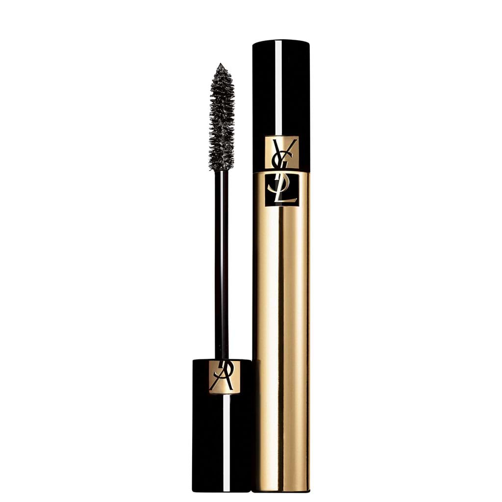Yves Saint Laurent Radical Mascara - YVES SAINT LAURENT - Duty Free - עוצמת השחור, נפח קיצוני. המברשת החדשה ופורמולת הפחמן השחור הרוויה מספקות נפח מיידי ל"אפקט ריסים מלאכותיים" שחור במיוחד. הפורמולה עשויה תמצית אגוז מגני ושמן ארגן
