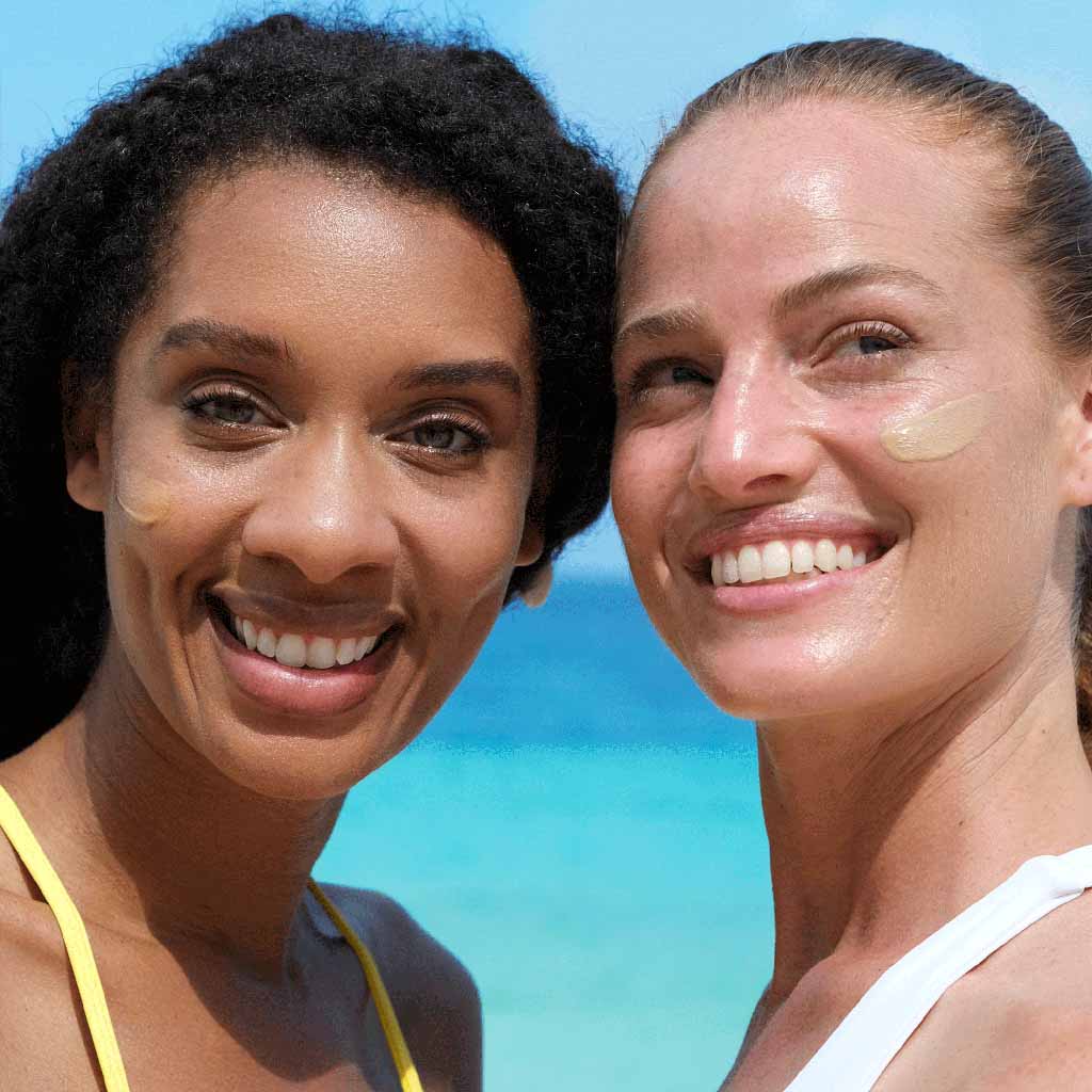 FRE Glow Me + Tinted Mineral SPF 30 (Light Medium) 50ml - FRE' - Duty Free