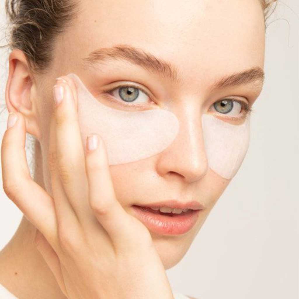Garnier Skinactive Moisture Bomb Orange Juice &amp; Hyaluronic Acid Eye Mask 1unit - GARNIER - Duty Free