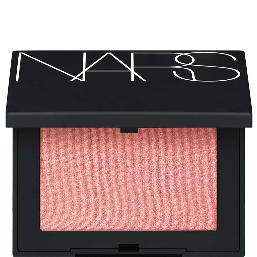 Nars Blush - Nars - Duty Free - הסומק האייקוני של NARS, שעוצב מחדש בפורמולה משודרגת הנשארת עד 16 שעות המעניקה צבע אמיתי עם תחושה נוחה וחסרת משקל.