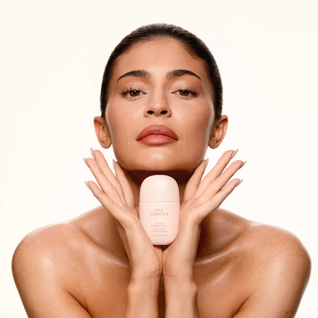 Kylie Blurring Elixir Skin Tint Foundation Makeup - KYLIE - Duty Free