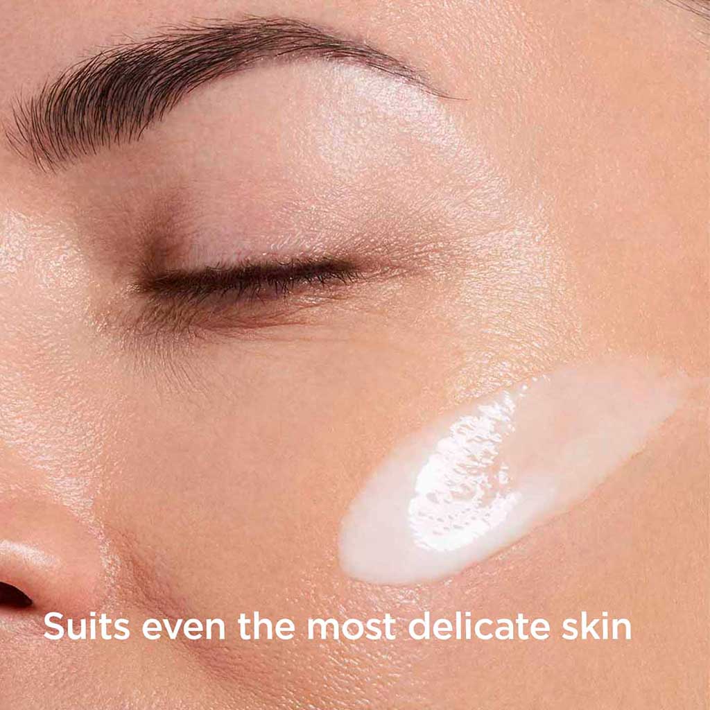 Clarins Bright Plus Brighten Face Serum 50ml - CLARINS - Duty Free