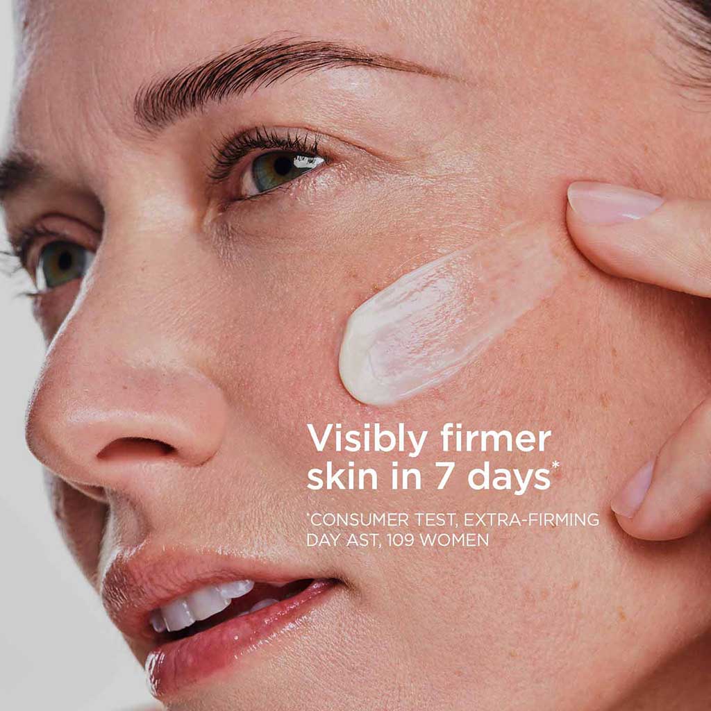 Clarins Extra Firming All Skin Types Face Day Cream 50ml - CLARINS - Duty Free