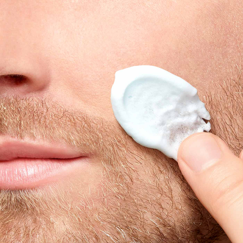 Clarins Men Smooth Shaving Foam 150ml - CLARINS - Duty Free