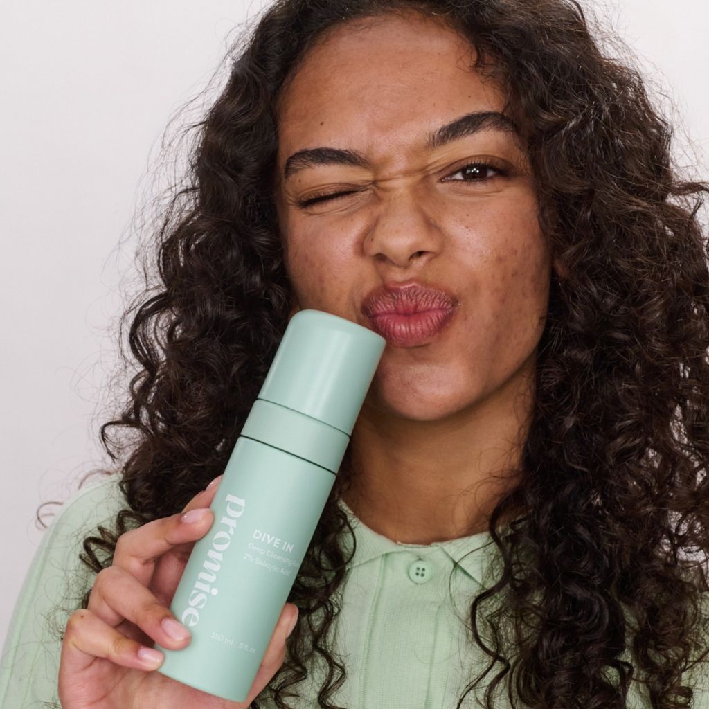 Promise Dive In Face Cleansing Foam 150ml - PROMISE - Duty Free