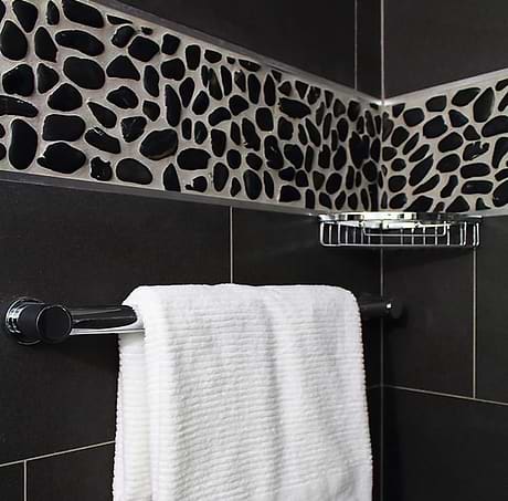 Cobblestone Black Sliced Pebble Honed Mosaic Tile