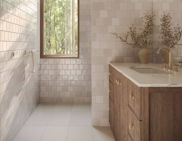 Bathroom & Shower