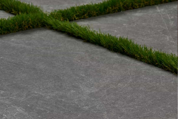 OUTDOOR TILES & PAVERS