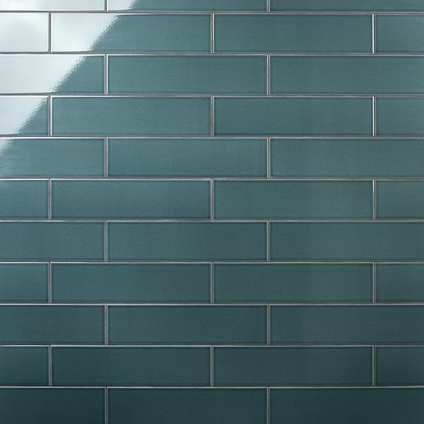Colorplay Emerald Green 4.5x18 Crackled Glossy Ceramic Tile