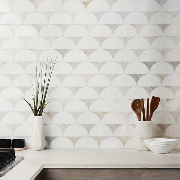 Moonrise Sabbia Beige Polished Marble Waterjet Mosaic Tile