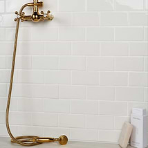 DISCO - Nabi Glacier White 3x6 Crackled Glass Wall Tile