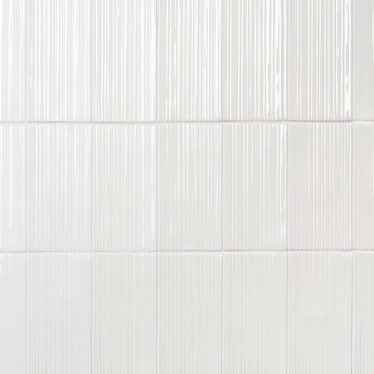 Nabi Subway Glacier White 4.5x9 Fluted Ridged Crackled Glossy Glass Tile