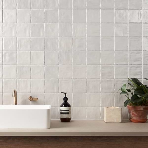 Montauk Gin 4x4 White Mixed Finish Ceramic Tile