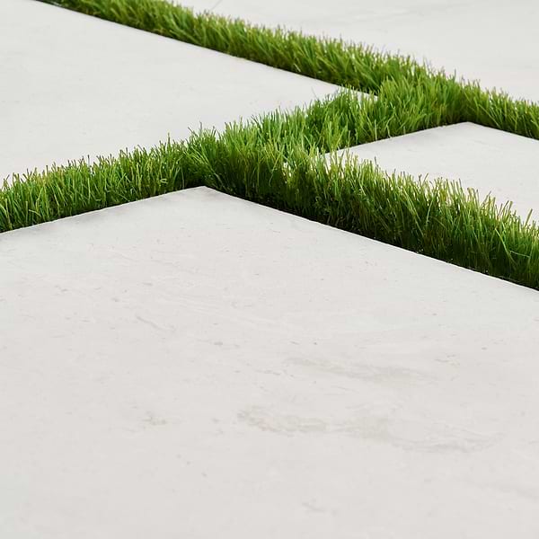 Corinthian White French Pattern Tumbled Limestone 3CM Outdoor Paver