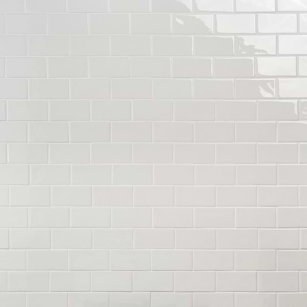 DISCO - Nabi Glacier White 3x6 Crackled Glass Wall Tile