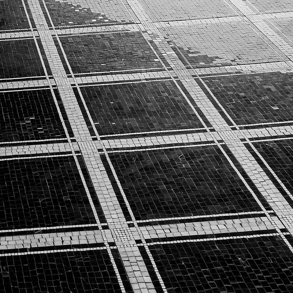 Lattica Nero Marquina Polished Marble Micro Mosaic Tile in Black, White, View 4, open zoomed image