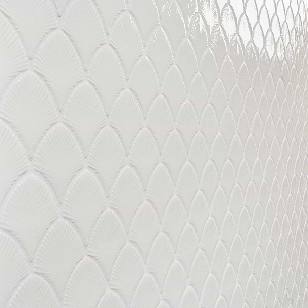Nabi Fishscale Glacier White 3x4" Crackled Glossy Glass Mosaic Tile