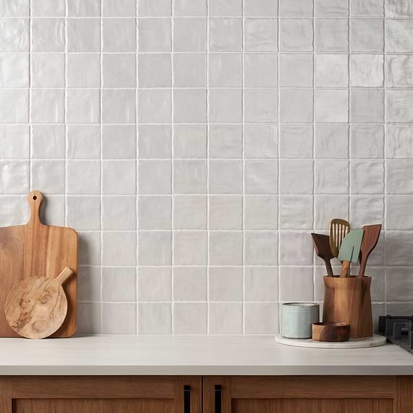 Montauk Gin 4x4 White Mixed Finish Ceramic Tile
