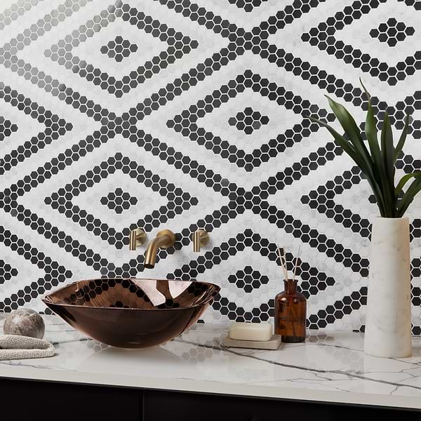Juno Diamond Black and White 1" Hexagon Polished Marble Mosaic Tile